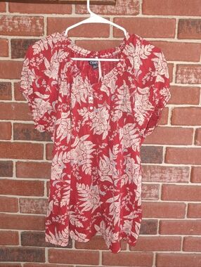 Chaps Women's Red Floral Top